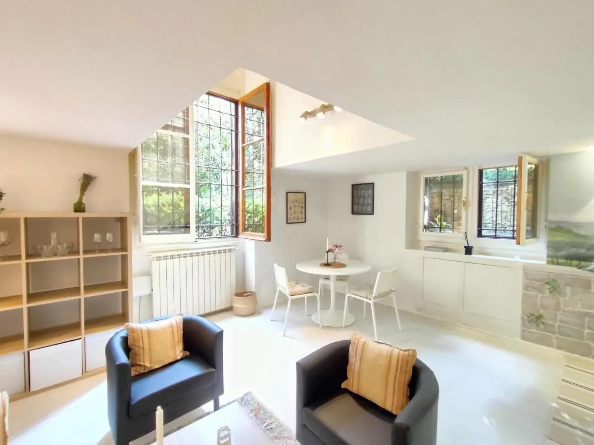 Gelsomino - Sweet Dreams In Florence Apartment