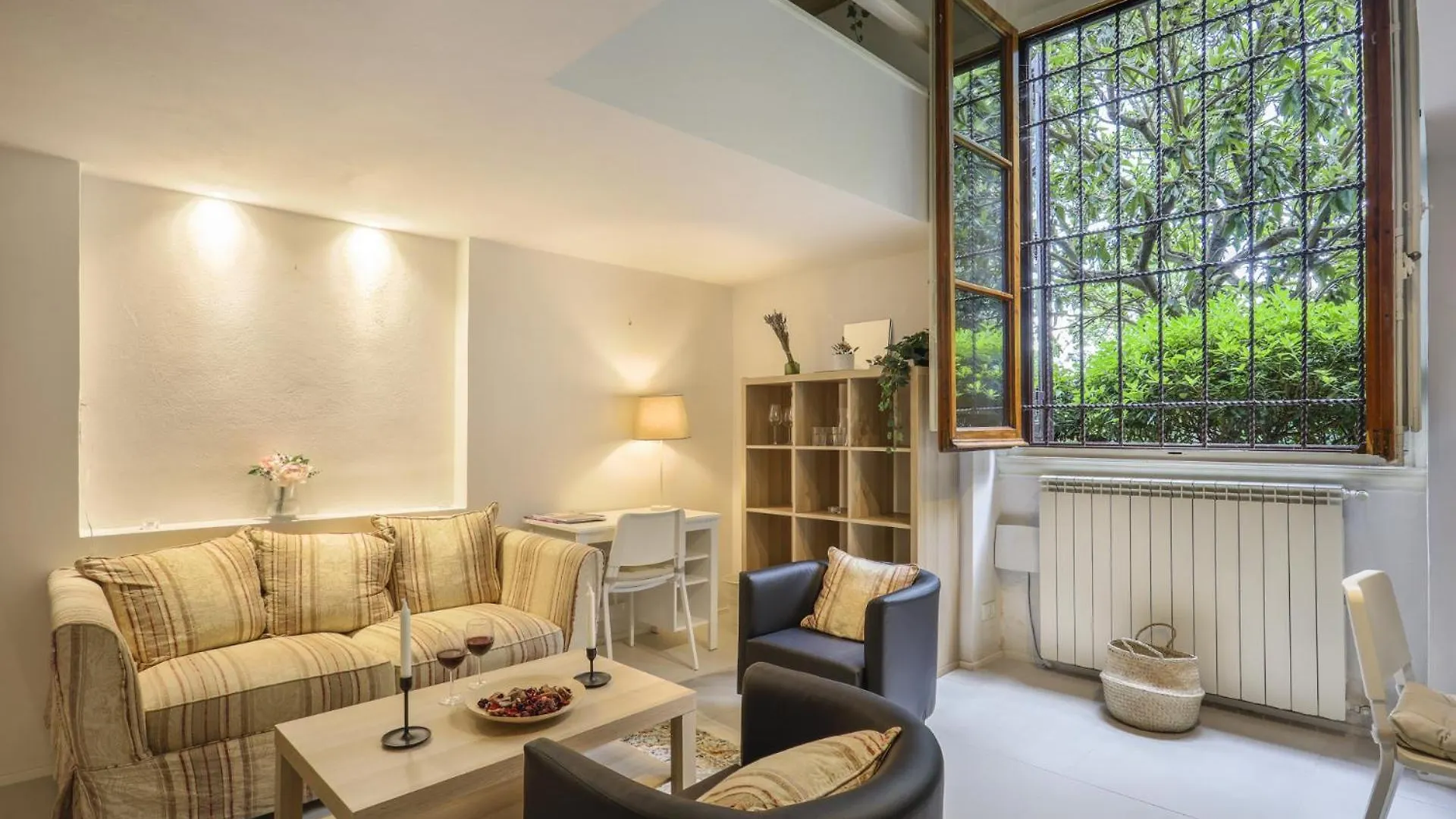 Gelsomino - Sweet Dreams In Florence Apartment